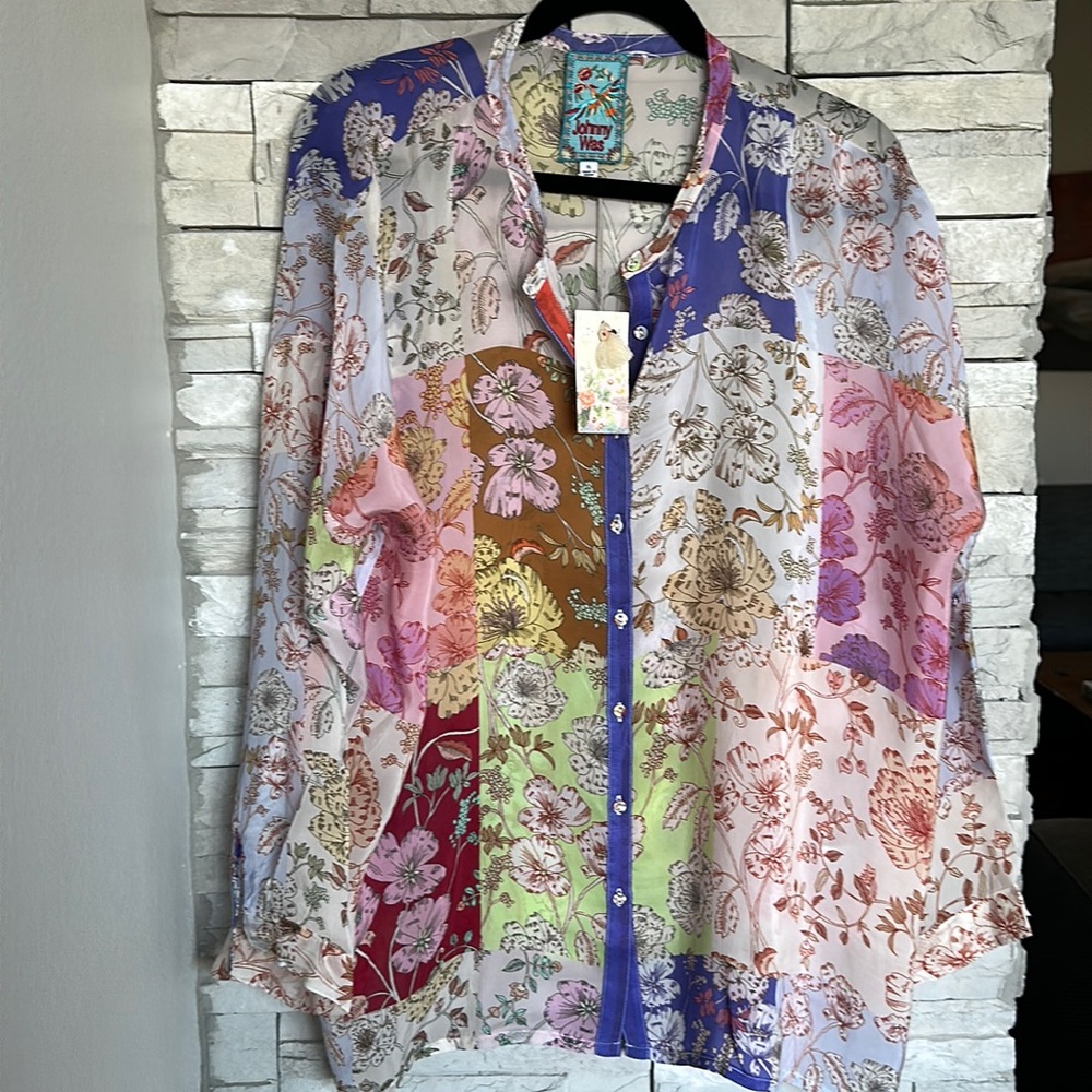 Johnny Was Cosmo Lauren Button-Down Shirt
